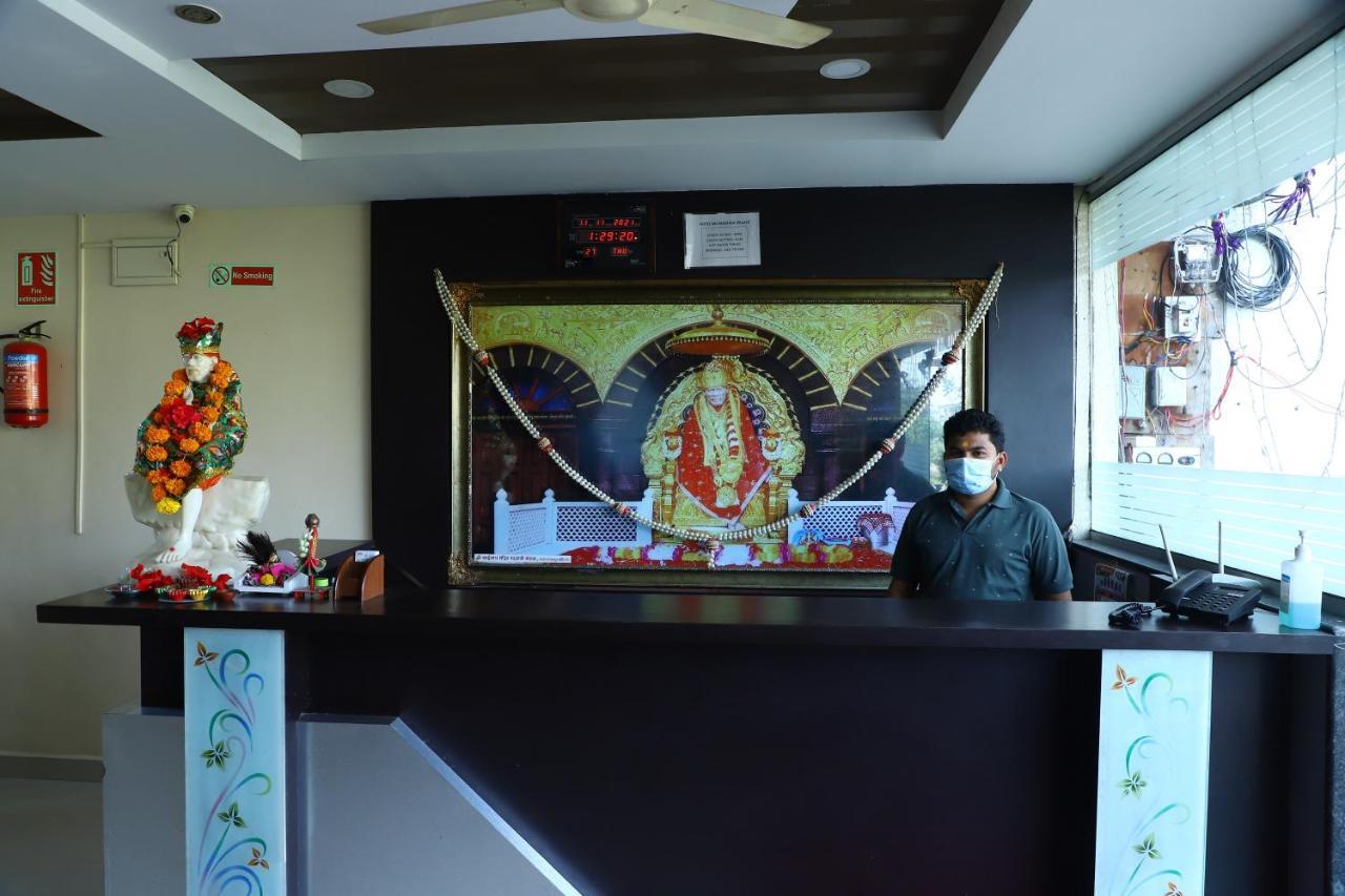 Sai Madhavi Palace Hotel Sirdi Kültér fotó